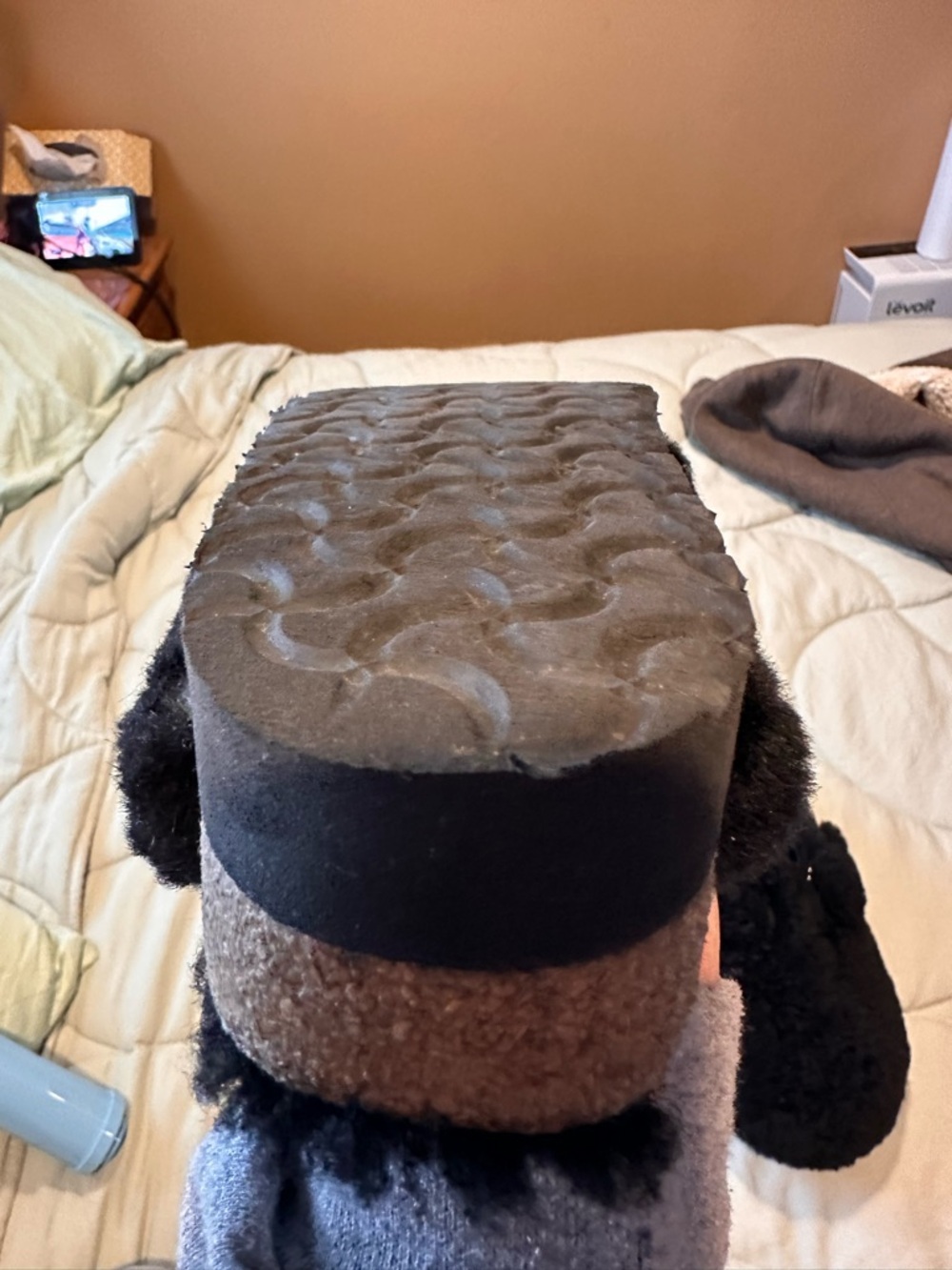 BIRKENSTOCK / Papillon Cozy Black Fuzzy Slip-On Slippers - Picture 7 of 7